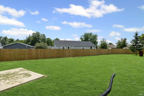 Tiny photo for 1125 Robin Court, Greentown, IN 46936 (MLS # 202528984)