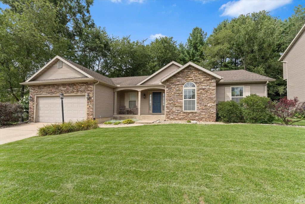 Photo of 25603 Rolling Hills Drive, South Bend, IN 46628 (MLS # 202634209)