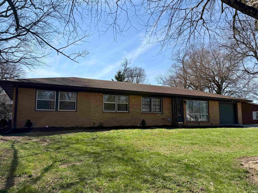 Photo of 4801 W Peachtree Lane, Muncie, IN 47304 (MLS # 202609617)