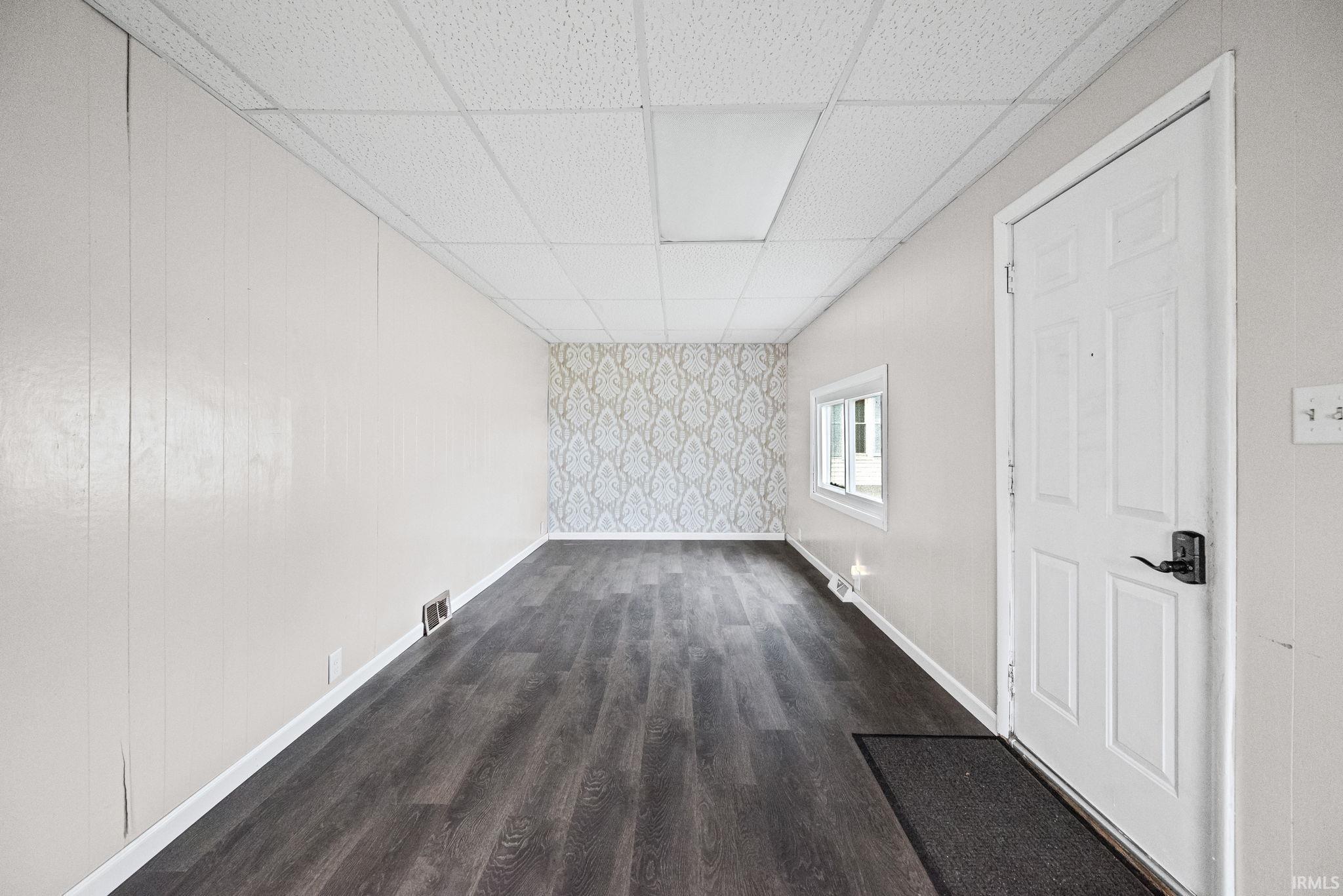 Mulberry, Indiana 46058, United States, 3 Bedrooms Bedrooms, ,3 BathroomsBathrooms,Residential,Active,255169