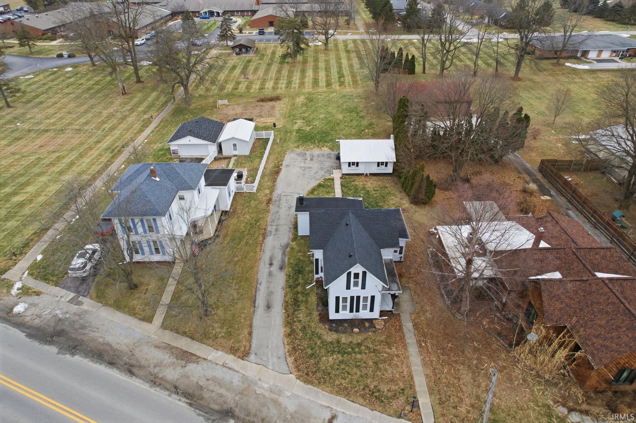 Mulberry, Indiana 46058, United States, 3 Bedrooms Bedrooms, ,3 BathroomsBathrooms,Residential,Active,255169