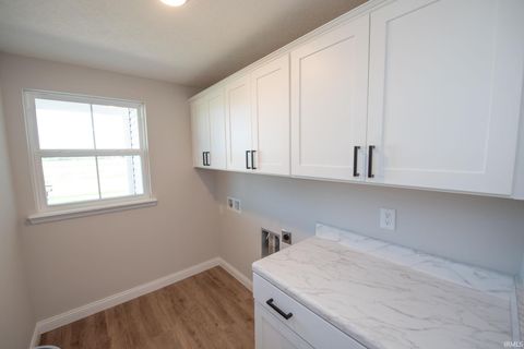 Tiny photo for 809 Ravenstone Drive, Lafayette, IN 47909 (MLS # 202516061)