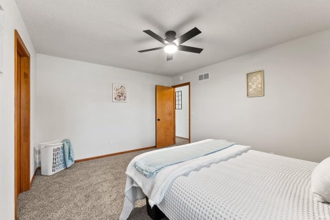 Tiny photo for 5334 Goldfinch Lane, Fort Wayne, IN 46818 (MLS # 202641934)
