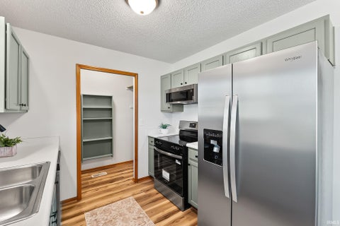 Tiny photo for 5334 Goldfinch Lane, Fort Wayne, IN 46818 (MLS # 202641934)
