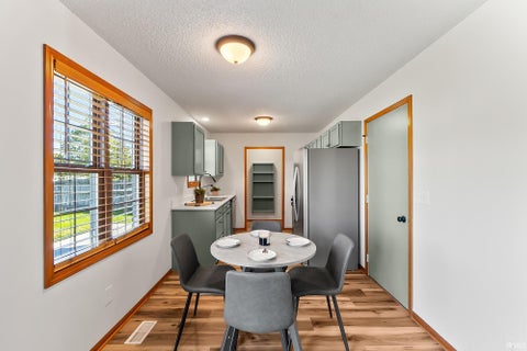 Tiny photo for 5334 Goldfinch Lane, Fort Wayne, IN 46818 (MLS # 202641934)