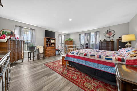 Tiny photo for 7952 S State Road 25, Rochester, IN 46975 (MLS # 202627683)