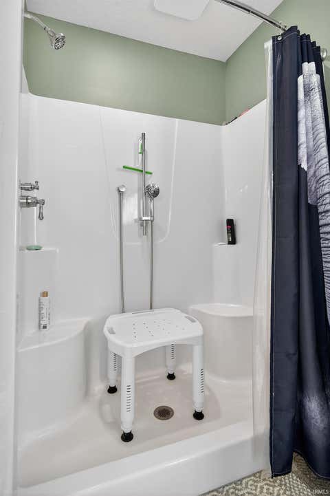 Tiny photo for 7952 S State Road 25, Rochester, IN 46975 (MLS # 202627683)