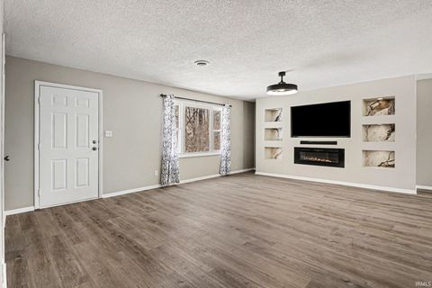 Tiny photo for 29868 County Road 118 Road, Elkhart, IN 46517 (MLS # 202618396)