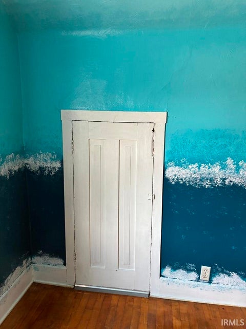 Tiny photo for 135 S Wabash Street, Peru, IN 46970 (MLS # 202638096)