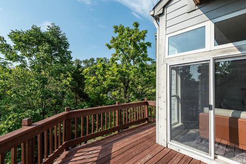 Photo of 9656 S Bay Pointe Unit 74 Court, Bloomington, IN 47401 (MLS # 202533928)