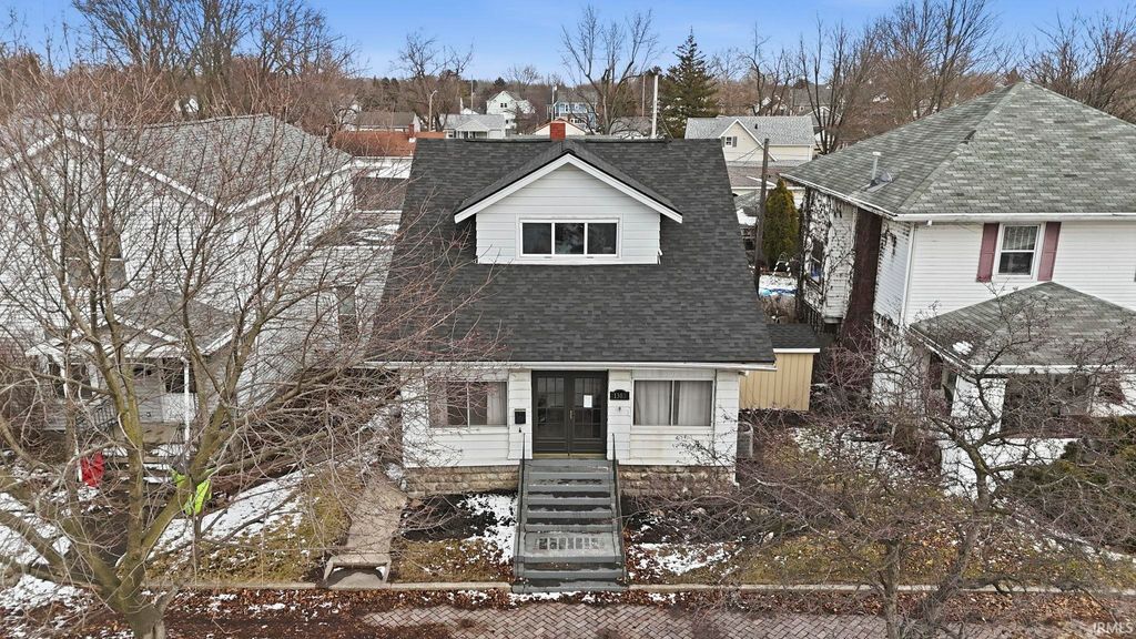 Photo of 1303 N Jefferson Street, Huntington, IN 46750 (MLS # 202602319)