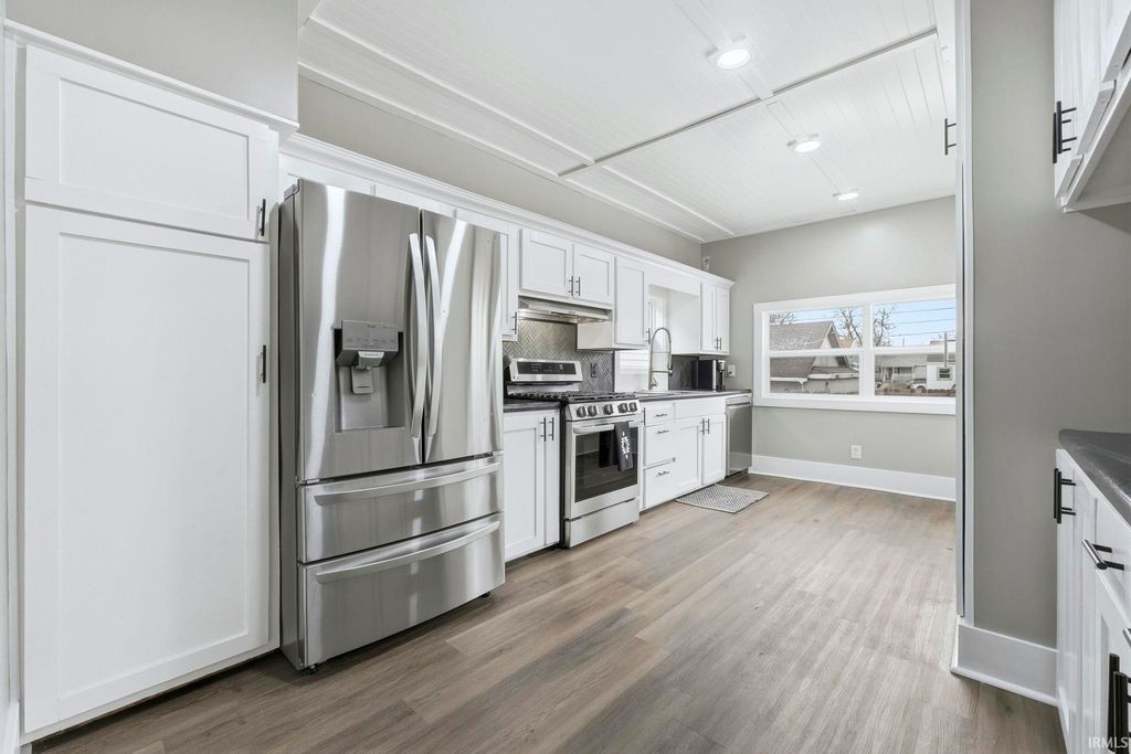 Photo of 1303 N Jefferson Street, Huntington, IN 46750 (MLS # 202602319)