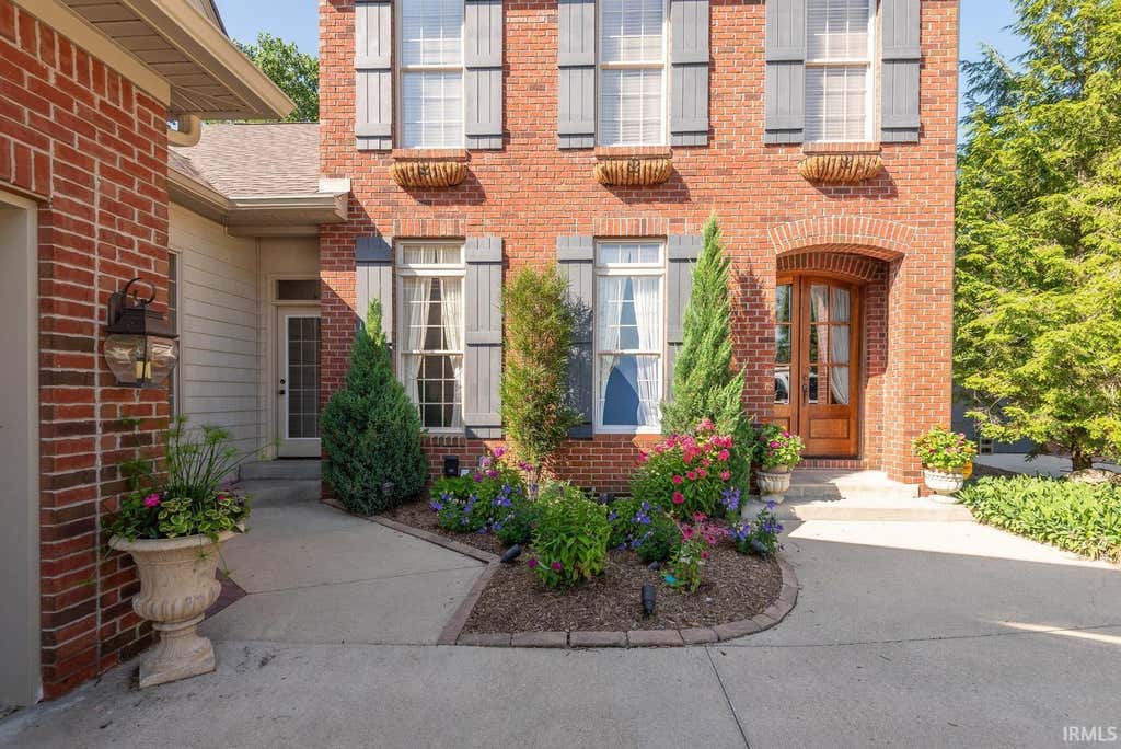 Photo of 4941 N St Patricks Court, Bloomington, IN 47404 (MLS # 202627105)