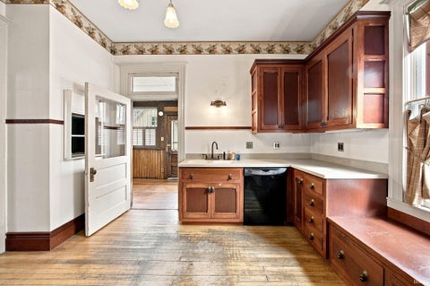 Tiny photo for 201 E Franklin Street, Delphi, IN 46923 (MLS # 202638072)