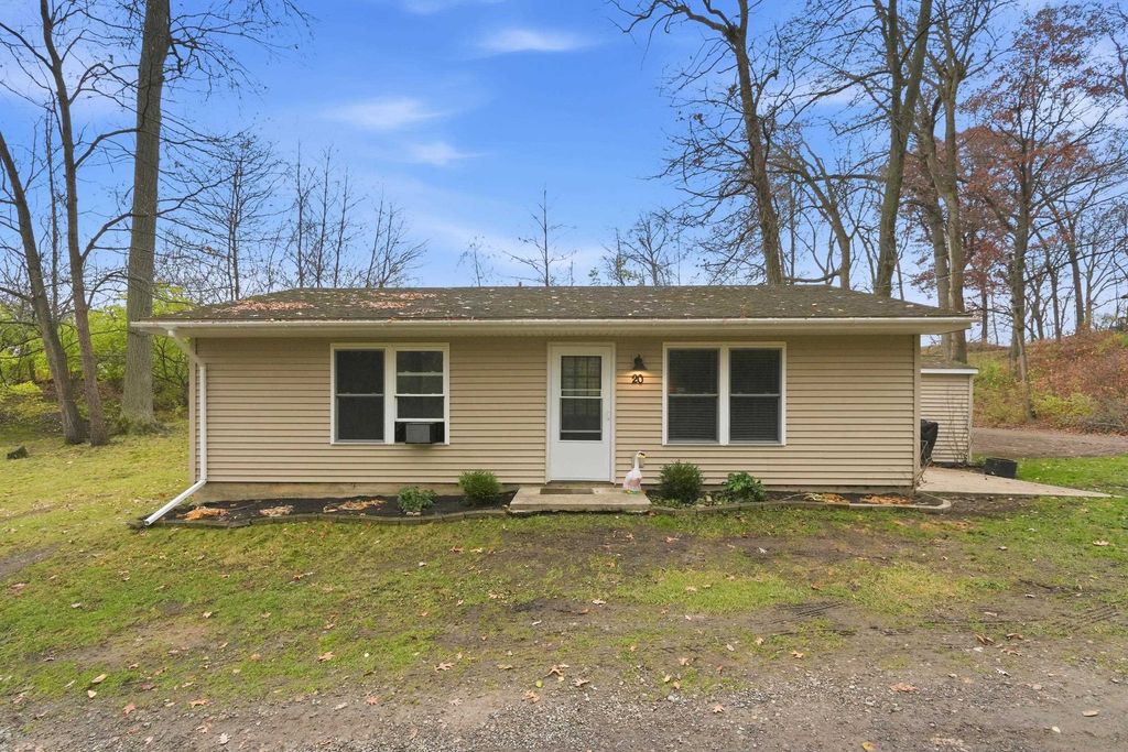 Photo of 20 Lane 131 E Turkey Lake, Lagrange, IN 46761 (MLS # 202547208)