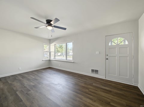 Tiny photo for 1501 S Ruston Avenue, Evansville, IN 47714 (MLS # 202643853)
