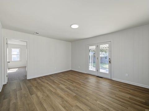 Tiny photo for 1501 S Ruston Avenue, Evansville, IN 47714 (MLS # 202643853)
