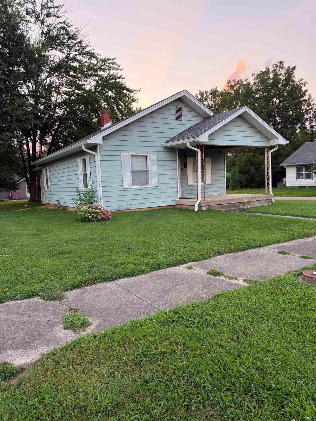 Photo of 128 N Park Street, Jasonville, IN 47438 (MLS # 202631481)