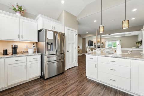 Tiny photo for 17009 Hamptons Parkway, New Haven, IN 46774 (MLS # 202632768)