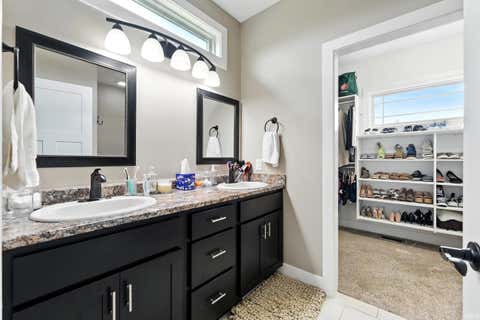 Tiny photo for 17009 Hamptons Parkway, New Haven, IN 46774 (MLS # 202632768)