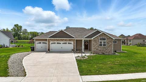 Photo of 17009 Hamptons Parkway, New Haven, IN 46774 (MLS # 202632768)