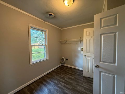 Tiny photo for 251 E Davis Street, Scottsburg, IN 47170 (MLS # 202537868)