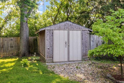 Tiny photo for 2325 Bennett Road, Lafayette, IN 47909 (MLS # 202626322)