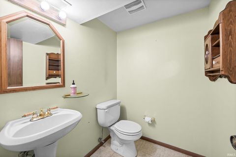 Tiny photo for 2325 Bennett Road, Lafayette, IN 47909 (MLS # 202626322)