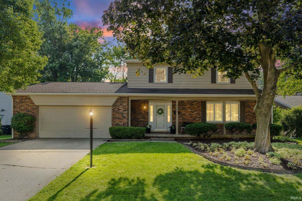 Photo of 2325 Bennett Road, Lafayette, IN 47909 (MLS # 202626322)