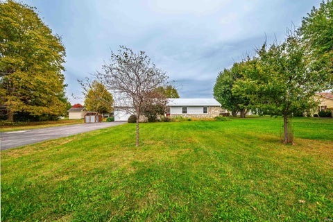 Tiny photo for 2900 S Andrews Road, Yorktown, IN 47396 (MLS # 202643788)