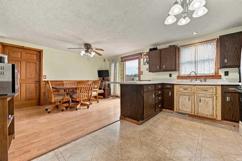 Tiny photo for 2900 S Andrews Road, Yorktown, IN 47396 (MLS # 202643788)