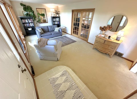 Tiny photo for 6278 E Woodhaven Court, Monticello, IN 47960 (MLS # 202635593)