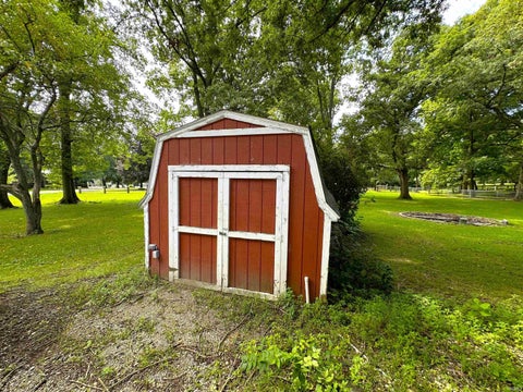 Tiny photo for 6278 E Woodhaven Court, Monticello, IN 47960 (MLS # 202635593)