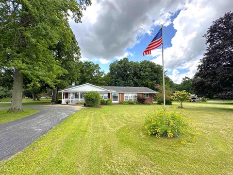 Tiny photo for 6278 E Woodhaven Court, Monticello, IN 47960 (MLS # 202635593)