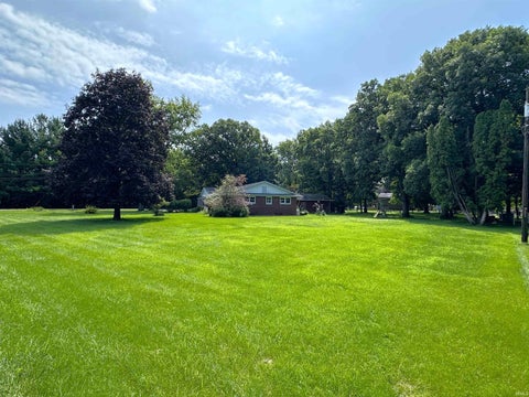 Tiny photo for 6278 E Woodhaven Court, Monticello, IN 47960 (MLS # 202635593)
