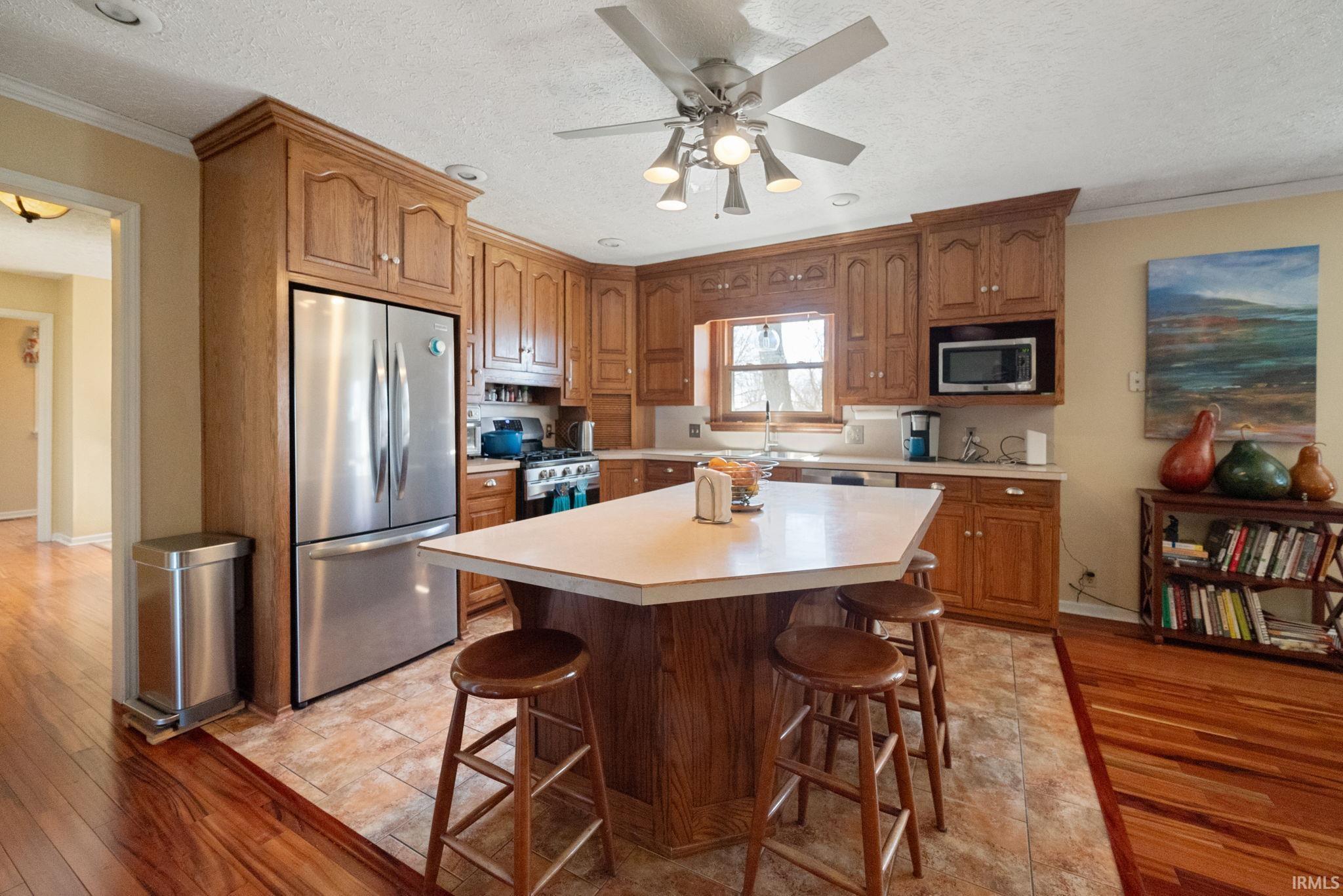 Frankfort, Indiana 46041, United States, 5 Bedrooms Bedrooms, ,2 BathroomsBathrooms,Residential,Pending,86566