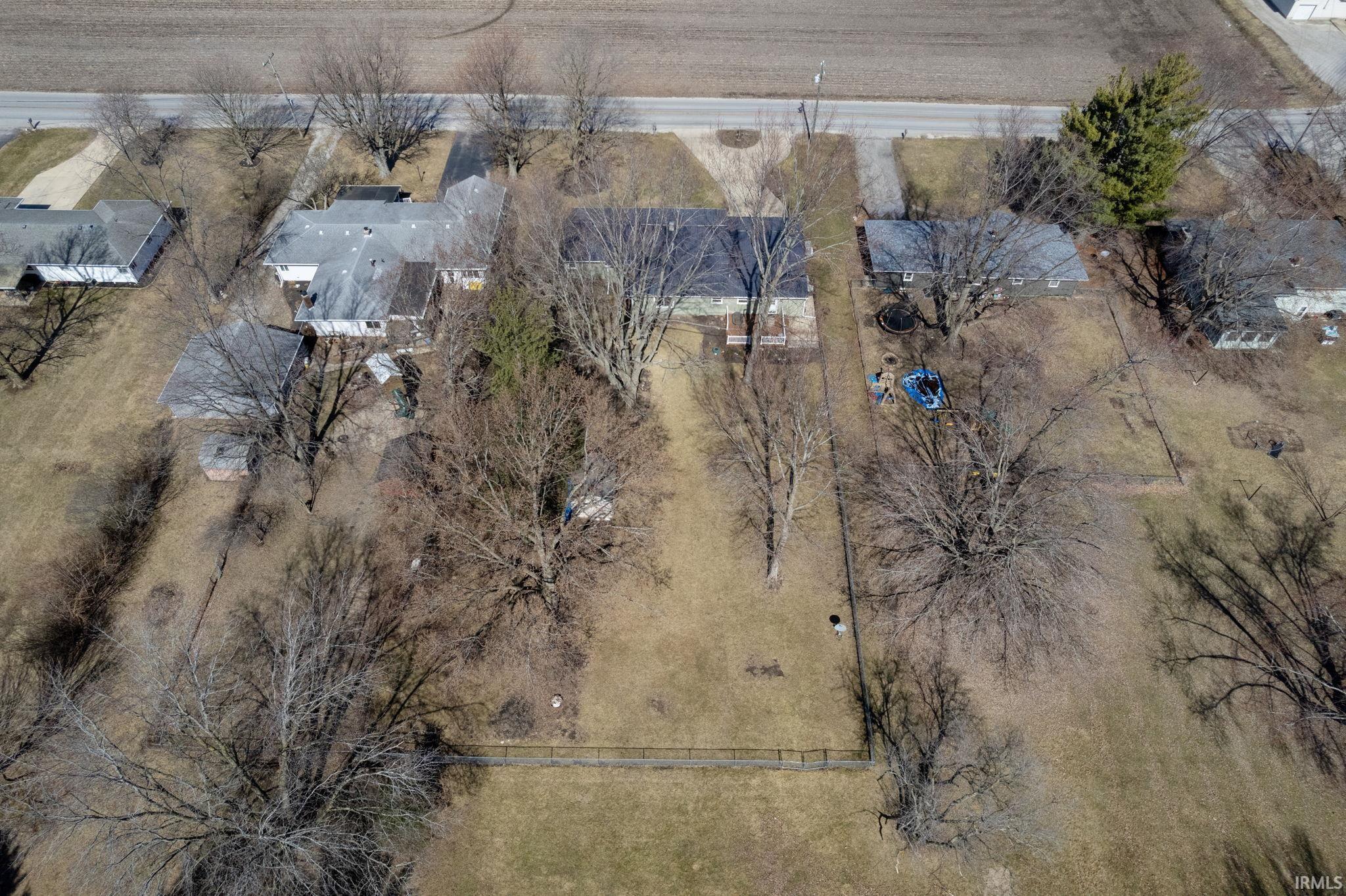 Frankfort, Indiana 46041, United States, 5 Bedrooms Bedrooms, ,2 BathroomsBathrooms,Residential,Pending,86566