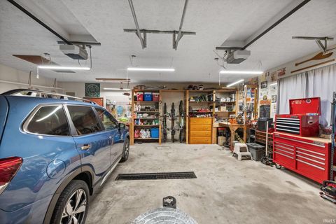 Tiny photo for 574 S Meadow Lane East Drive, Frankfort, IN 46041 (MLS # 202545494)