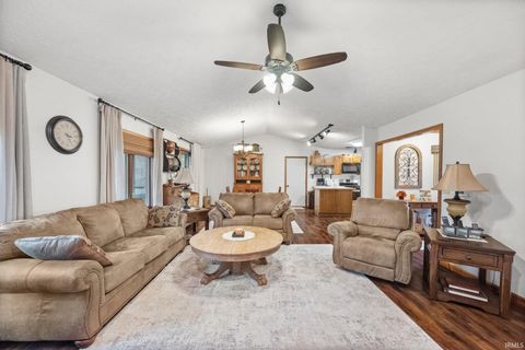 Tiny photo for 574 S Meadow Lane East Drive, Frankfort, IN 46041 (MLS # 202545494)