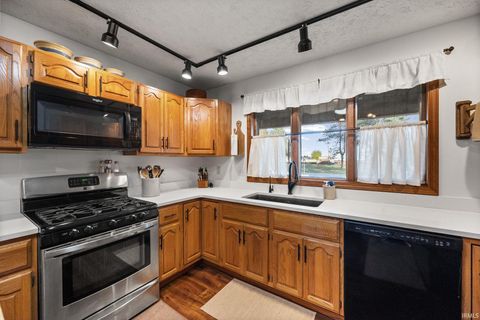 Tiny photo for 574 S Meadow Lane East Drive, Frankfort, IN 46041 (MLS # 202545494)