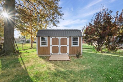 Tiny photo for 574 S Meadow Lane East Drive, Frankfort, IN 46041 (MLS # 202545494)