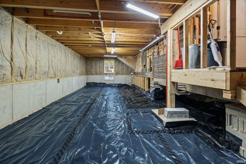 Tiny photo for 1400 Adams Street, Lafayette, IN 47905 (MLS # 202612793)