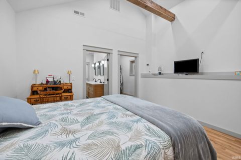 Tiny photo for 1400 Adams Street, Lafayette, IN 47905 (MLS # 202612793)