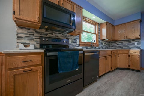 Tiny photo for 20 ALTA Lane, Kokomo, IN 46902 (MLS # 202617985)