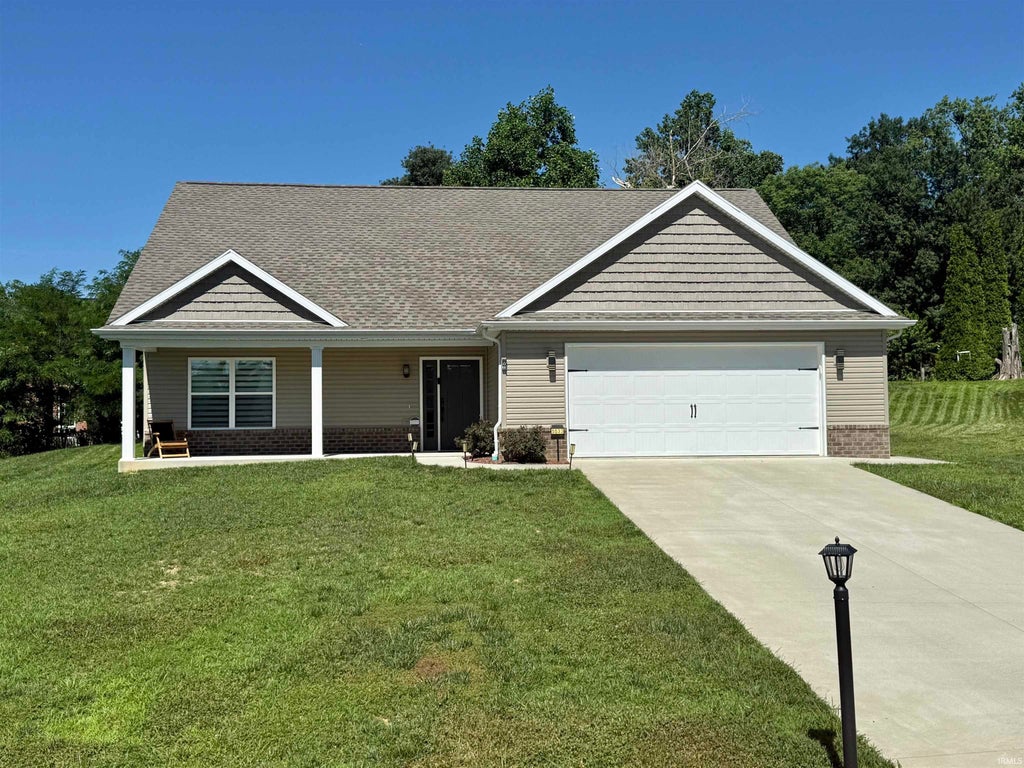 Photo of 5533 Hillside Drive, Newburgh, IN 47630 (MLS # 202643402)