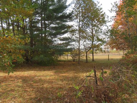 Tiny photo for 311 SHERWOOD FOREST Drive, Galveston, IN 46932 (MLS # 202544983)