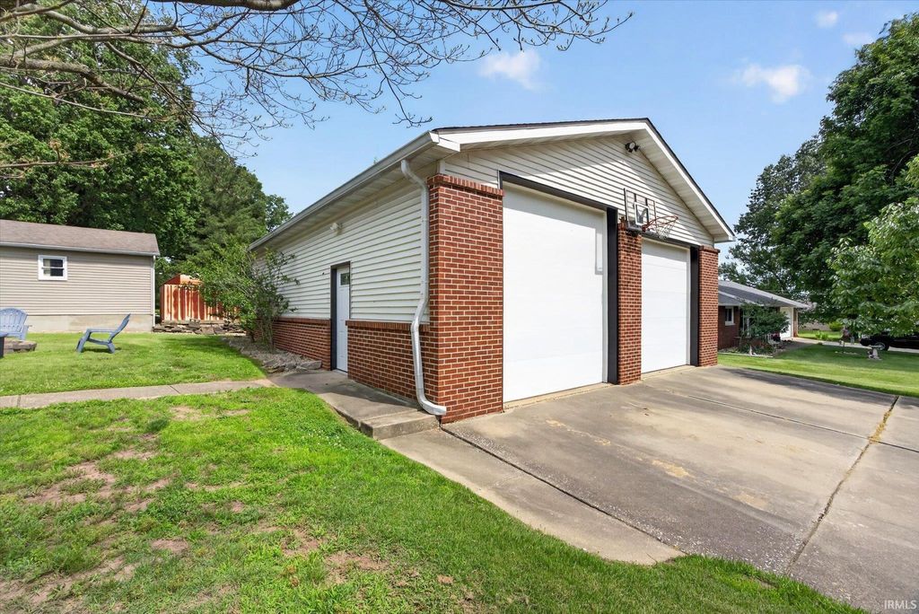 Photo of 291 W Davis Street, Bloomfield, IN 47424 (MLS # 202620824)