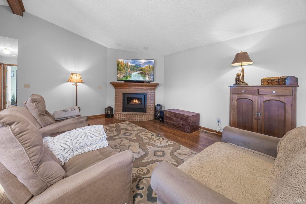 Photo of 6301 W Newton Stewart Road, Taswell, IN 47175 (MLS # 202602158)