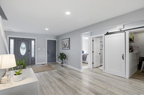 Tiny photo for 180 Bayshore Drive, Cicero, IN 46034 (MLS # 202607614)