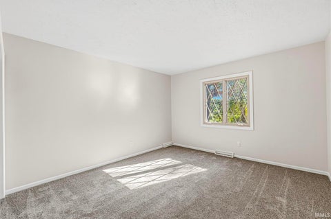 Tiny photo for 16066 Baywood Lane, Granger, IN 46530 (MLS # 202643756)